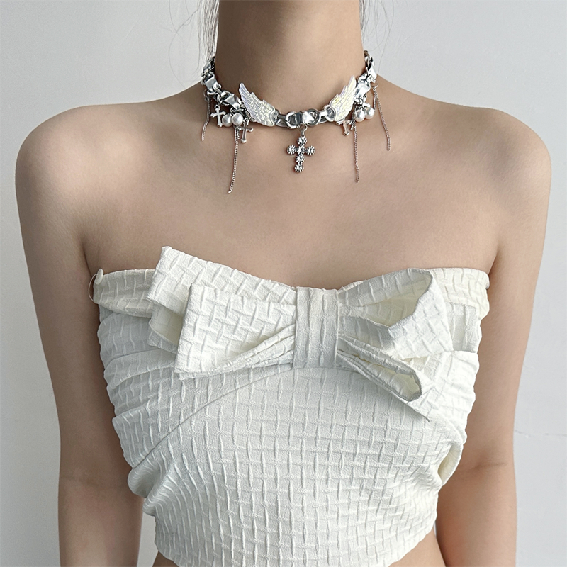 Angel Wings Choker 1