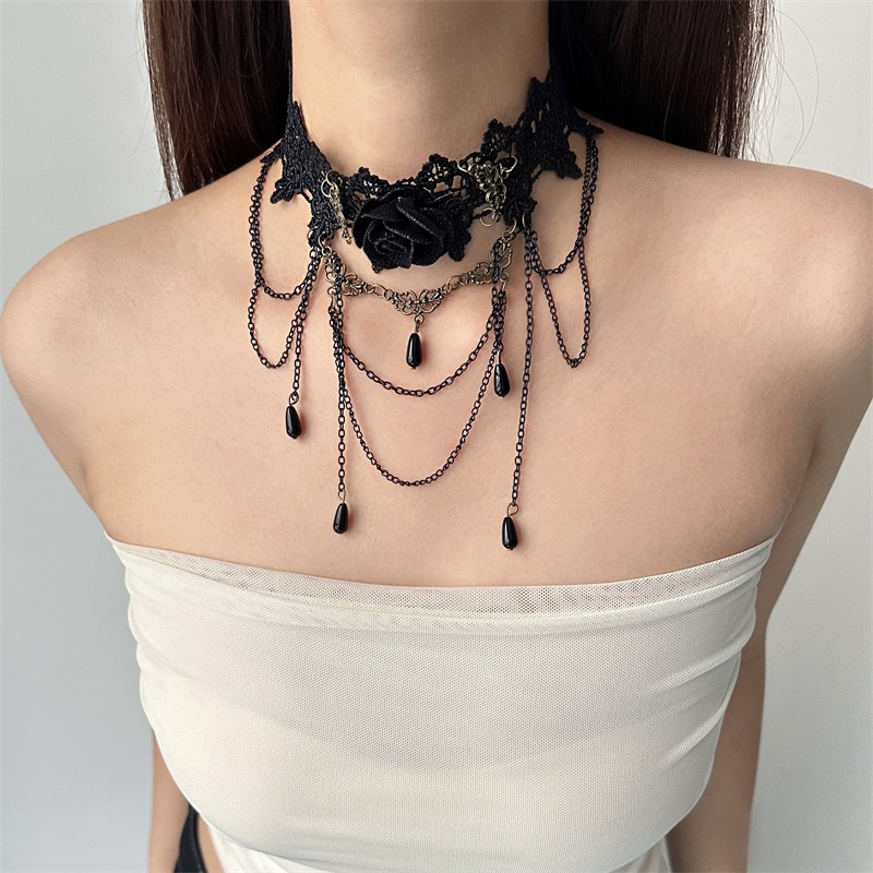 Black Rose Cascade Choker 2
