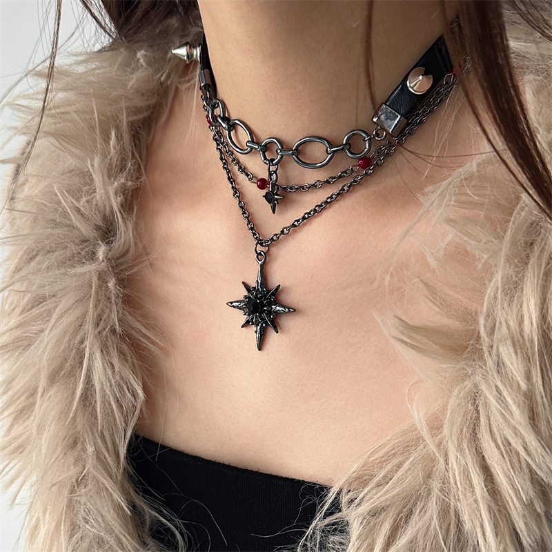 Layered Spike Choker 4