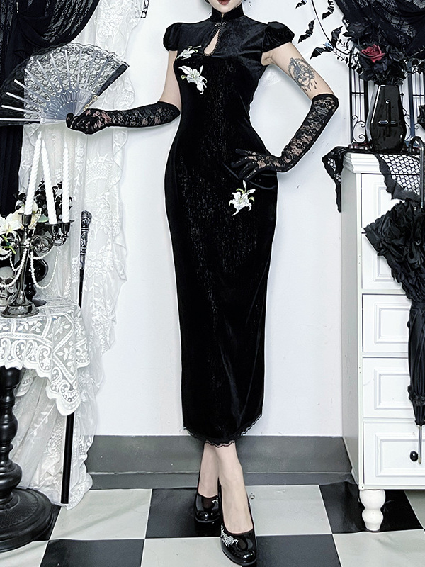 Dark Oriental Lily Gown 3