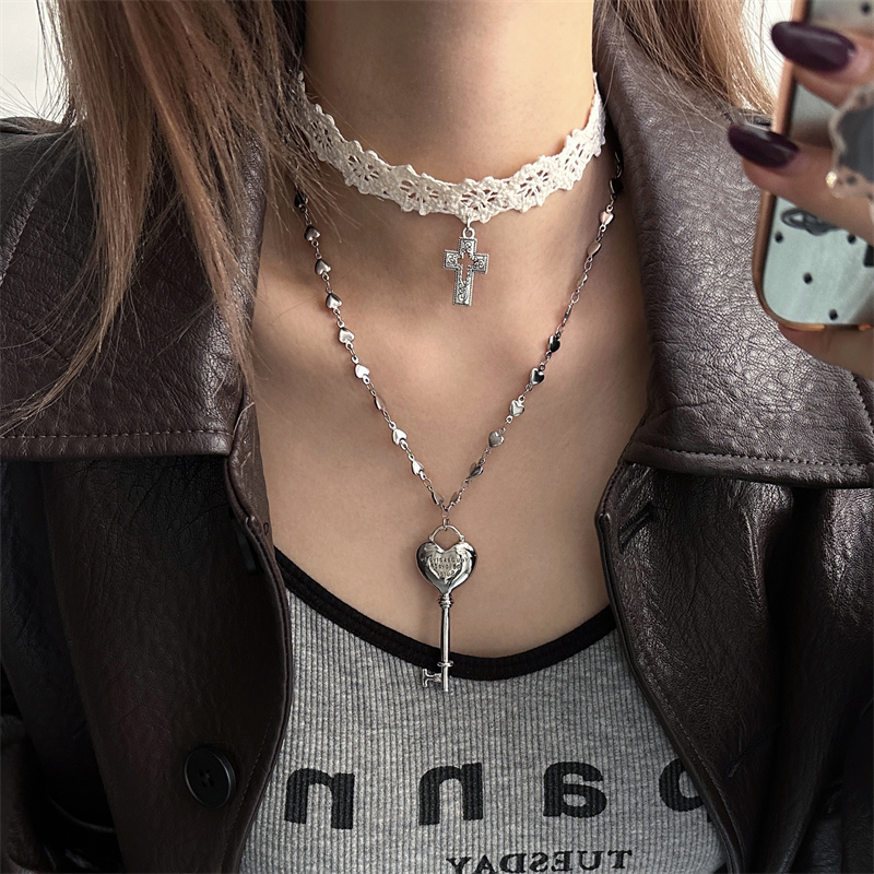 Lace Layered Choker 2