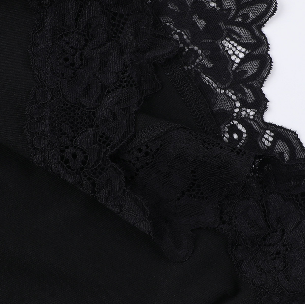 Metal Graphic Chain Top 13