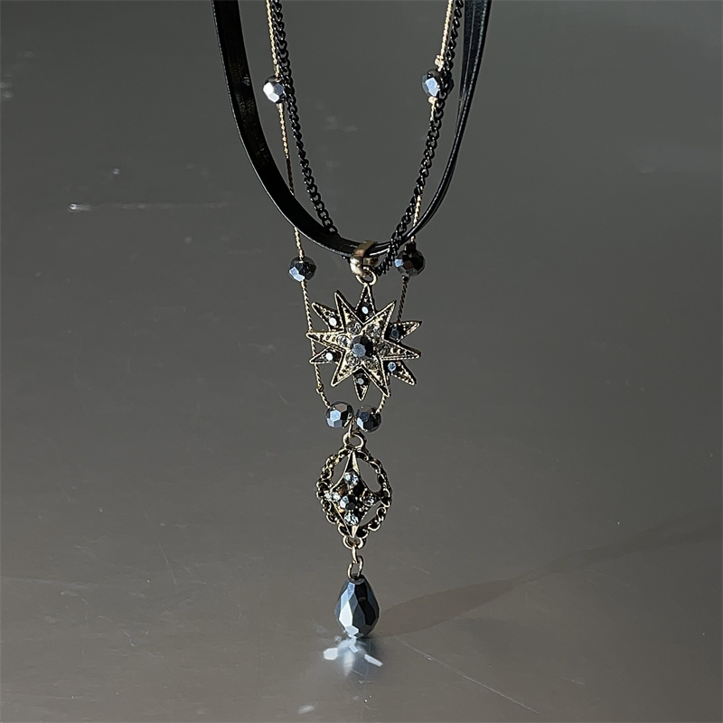 Star Drop Layered Necklace 4
